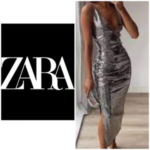 ‼️WOW‼️ZARA Silver Spaghetti strap,  Midi  shimmer dress‼️Absolutely beautiful♥️